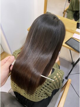 イニット 奈良新大宮(init.) 20代 30代 40代 ロング レイヤーロング ホワイトピンク 髪質改善