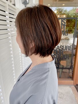 リリー(Lily) あごラインのゆったりショートボブLily野田30代40代50代