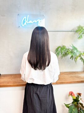 グランツ(GLANZ) 顔まわりレイヤーカット小顔ロングレイヤー