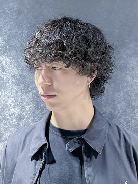 テクト バイアッシュ 吉祥寺店(Tect by Ash) メンズミディアムスパイラルパーマ前上がりウルフ19時以降