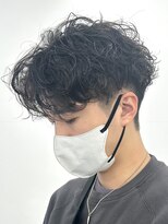 ウィル バイ ブラウン(Vir by Brown)&nbsp;シャドウパーマ/センターパート/無造作