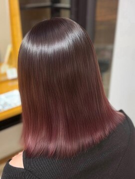 ラビスモア(Lovis moa) 上尾/ダブルカラー/ブリーチ無し/レイヤーカット/韓国