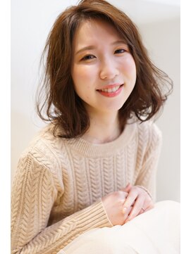 クラメール 黒崎コムシティ店(Kraemer) とろみベージュミディ