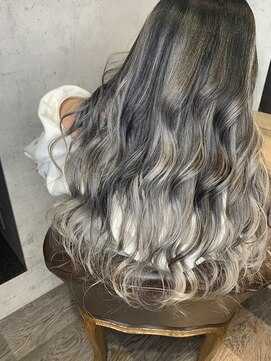 アフィナー(Afinar) 【横浜/Afinar】EMIスペシャル☆グレーバレイヤージュ!