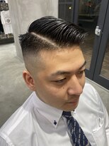 エフエム 明大前(FM)&nbsp;バーバー　フェードカット/ツーブロック/刈り上げ/アップバング