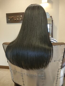 ボブビッシュ 東温店 大人ロングヘア