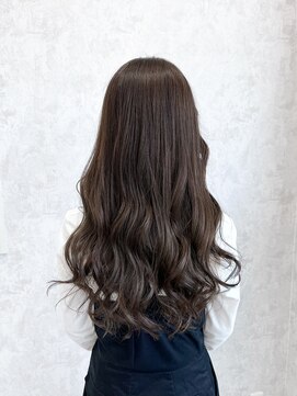 デミヘアー(Demi hair) 透け感ブランジュカラー×ロングヘアー