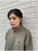 ライムグリーンのイヤリングカラー