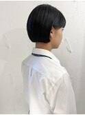 "久保田"ミニボブ耳かけワイドバングぷつっとヘア刈り上げ