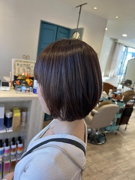 イト リトルヘアガーデン(ito. little hair garden) 重めショートボブ