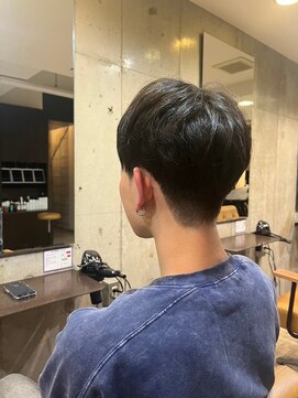 ヘアーアンドメイク ファット(Hair&Make PHAT) 20代30代40代ナチュラル束感ショート爽やかツーブロックマッシュ