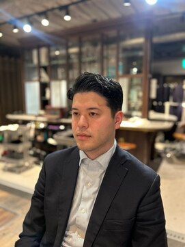 リバレッジ 広尾(Leverage) 大人外国人風メンズ七三サイドパート:Ruka Araki