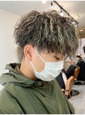 メッシュハイライトスパイラルパーマツイストパーマツーブロック