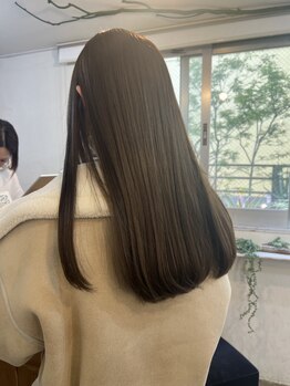 リンダ(LINDA)の写真/髪質改善トリートメントや美髪縮毛矯正で扱いやすい美髪に♪自然で柔らかくまとまりのある髪質へ◎