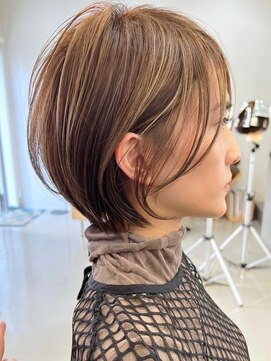 ジルブラン 国分寺(JIL BLAN) 大人ショートヘア/ハイライトカラー/イルミナカラー[国分寺]