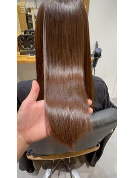 ローゼル(roselle) 美髪ストレートロングスタイル