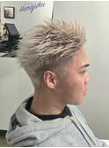 ハイトーン × スパイキーショート