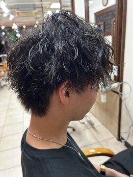 クアトロ グランシュ 川崎店(QUATRO × GranCieux) ゆるめツイストスパイラルパーマ