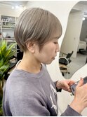 ホワイトベージュ