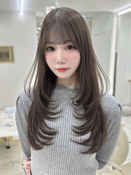 マウルルナ(MAEUL luna) 小顔レイヤー　顔まわり　黒髪　オリーブグレー　ココアベージュ