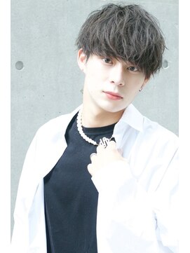 MEN’S HAIR/サーフカール/刈り上げセンターパート/春日井駅