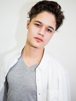 オンヘアー(On-hair)の写真/【坂戸駅/駐車場あり!】再現性カット×最旬ツイストパーマで、朝のセットが簡単にカッコよくキマる◎