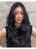 ヌエン 渋谷(NU/EN)&nbsp;海外ガールレイヤーカット/バタフライカット/ハッシュカット