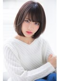 丸いフォルムの色っぽ小顔ボブ