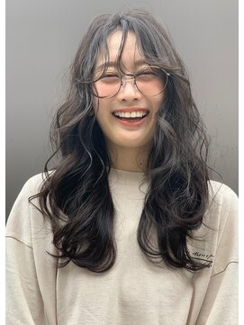 ブラウヘアアンドケア(care) 暗髪×春髪 リッジカールとシースルーバングでかわいらしさを