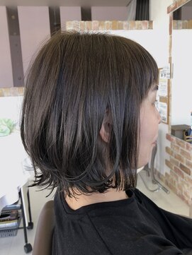 ドゥ スタイル 三国ヶ丘店(Duex Style) ミディレイヤースタイル +イルミナカラー☆アッシュグレージュ