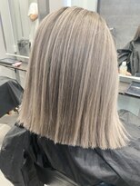 オリ(‘Oli)&nbsp;シャドールーツ