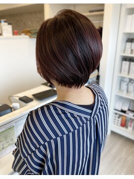 ヴィアスヘアー(vias hair) 大人ショート×チェリーピンク