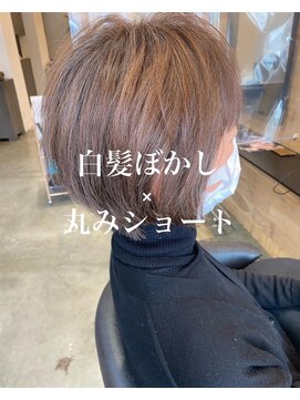 ドルセプラタ(Dulce plata) 丸みショート×白髪ぼかし明るめブラウン大人かわいい