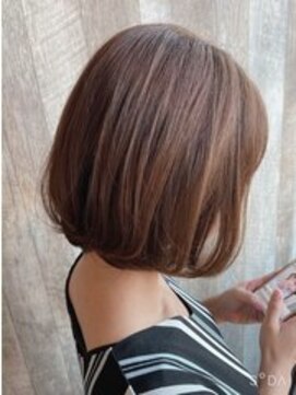 プリエ(Plie) 《ミディアム》大人ボブ