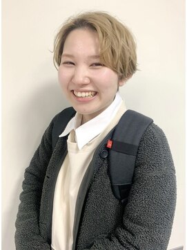 ナループロア ハチ(Nalu pu loa hachi) ショートヘア/ハンサムショート/ショートパーマ