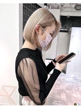 ミラ(MIRA) ホワイトミルクティー/春カラー/ハイトーンカラー/学割