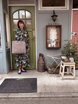 サンヘアーブリッツ(sun hair BRITS) 切りっぱなしボブ