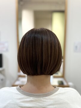 フリージア(freesia) ボブ/艶髪/30代40代50代