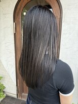 ヴィアンカ(Vianca)&nbsp;トーンダウンで艶髪！グレイパールカラー