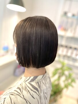 ヴィフ ヘアアンドデザイン(Vif hair&design) ダークアッシュグレージュ×ボブ