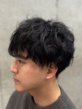 シルフィ(sylph) ツイストスパイラルパーマ.ツイストパーマ.波巻きパーマ