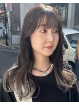 ガーデン ジングウマエ(GARDEN jingumae)&nbsp;ホワイトグラデーションカラー/ロングヘア