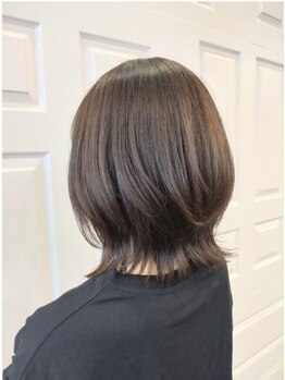 美容室 ウーヴリール(ouvrir)の写真/【カット+アロマヘッドスパ+トリートメント ホームケア付クーポン有♪】大人hairはカット技術と再現性が◎