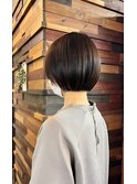 大人コンパクトなボブ