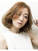 大人キレイめ小顔ボブ
