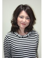 ファミーユ・デ・グラシュ(Famille des gracieux)&nbsp;シンプルミデイアムグラデーション