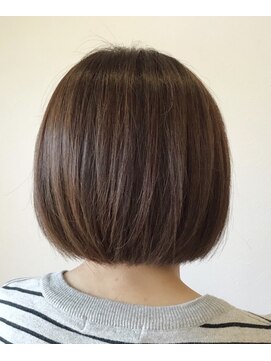 ヘアスペース ヴィオレットフルール(Violette Fleur) ショートボブ