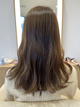 アテナ アヴェダ(ATENA AVEDA) オリーブベージュ
