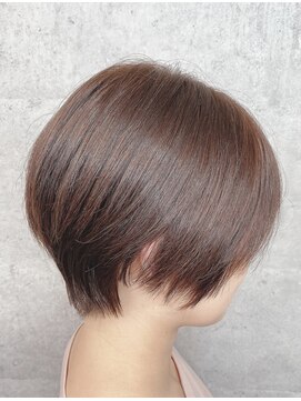 アンダーバーホワイト 大阪上本町店(_WHITE) 【Feminine Short】