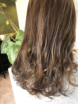 ジャガラ 千葉駅北口店(JAGARA) 柔らかベージュ【千葉・千葉駅・千葉駅北口】